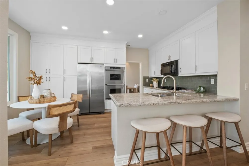 20811 Shadow Rock Rancho Santa Margarita, CA 92679
