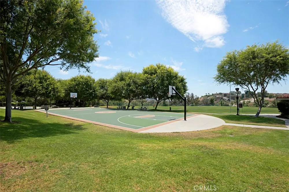 20811 Shadow Rock Rancho Santa Margarita, CA 92679