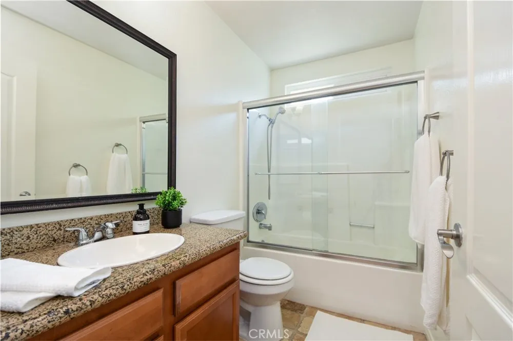 530 Calle Montecito Oceanside, CA 92057