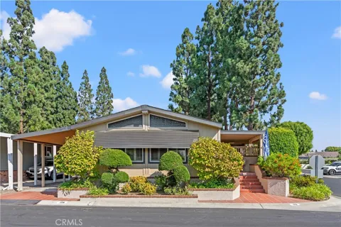 5200 Irvine Boulevard #179