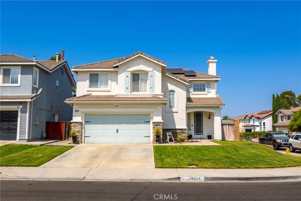 39223 Devotion Lane Murrieta, CA 92563