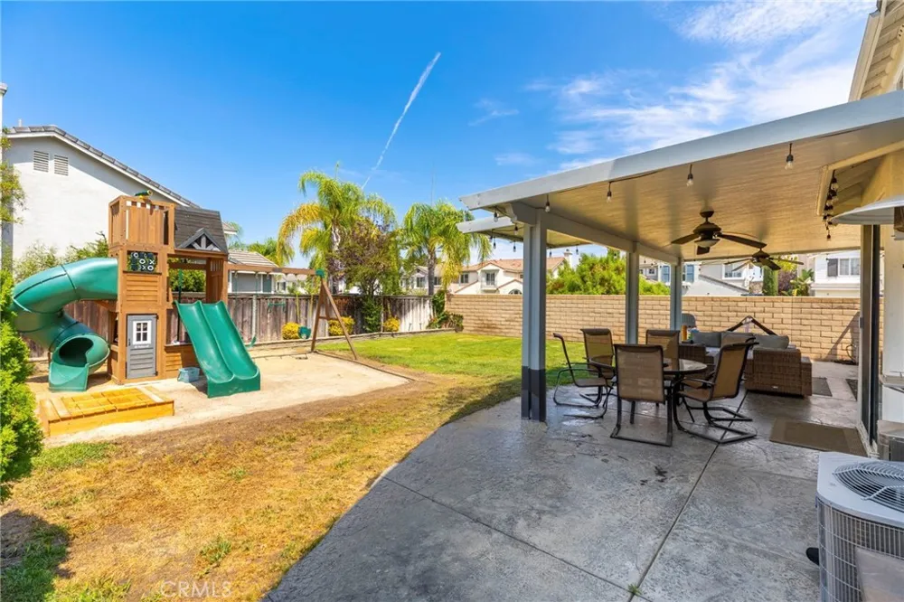 39223 Devotion Lane Murrieta, CA 92563