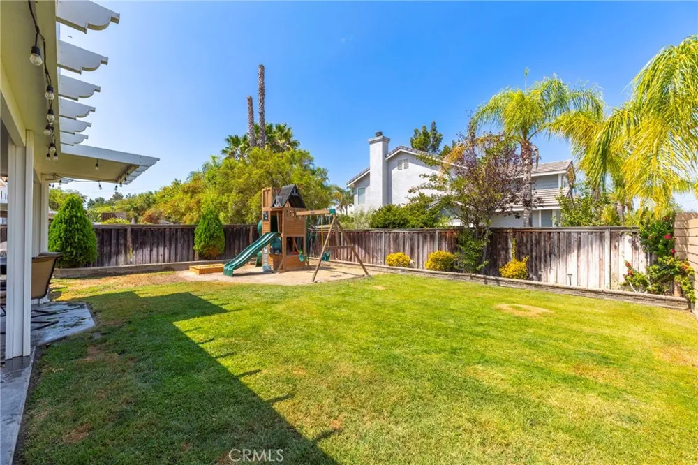 39223 Devotion Lane Murrieta, CA 92563