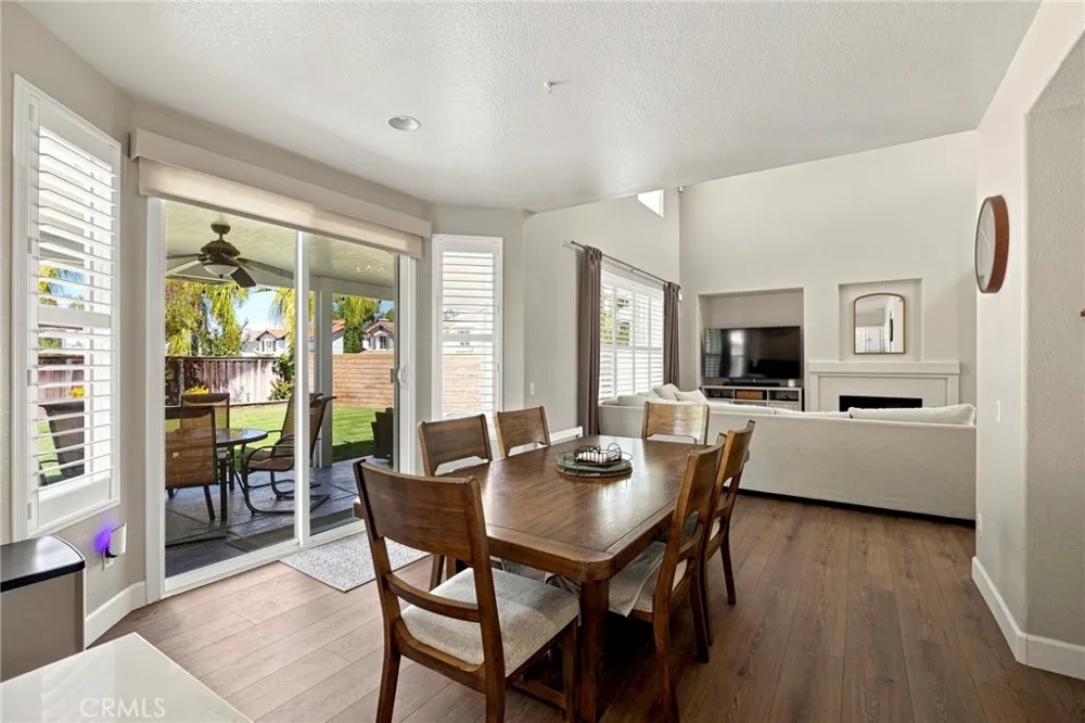 39223 Devotion Lane Murrieta, CA 92563