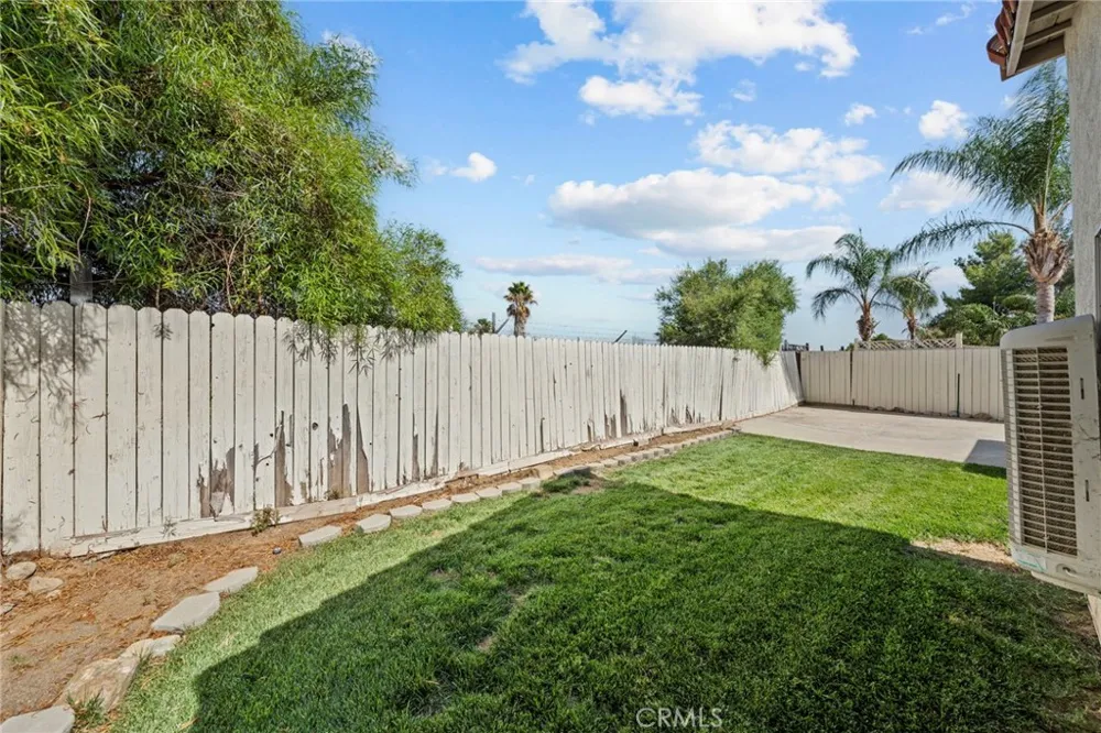 27620 Connie Menifee, CA 92586