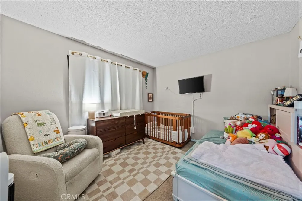 27620 Connie Menifee, CA 92586