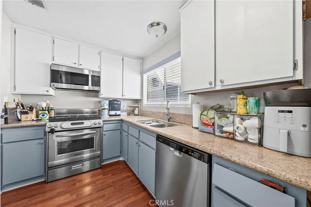 27620 Connie Menifee, CA 92586