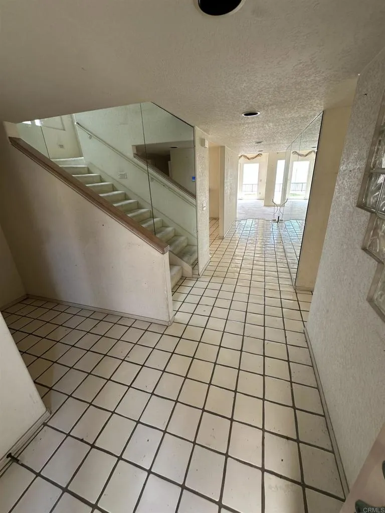 41 SPINNAKER WAY Coronado, CA 92118