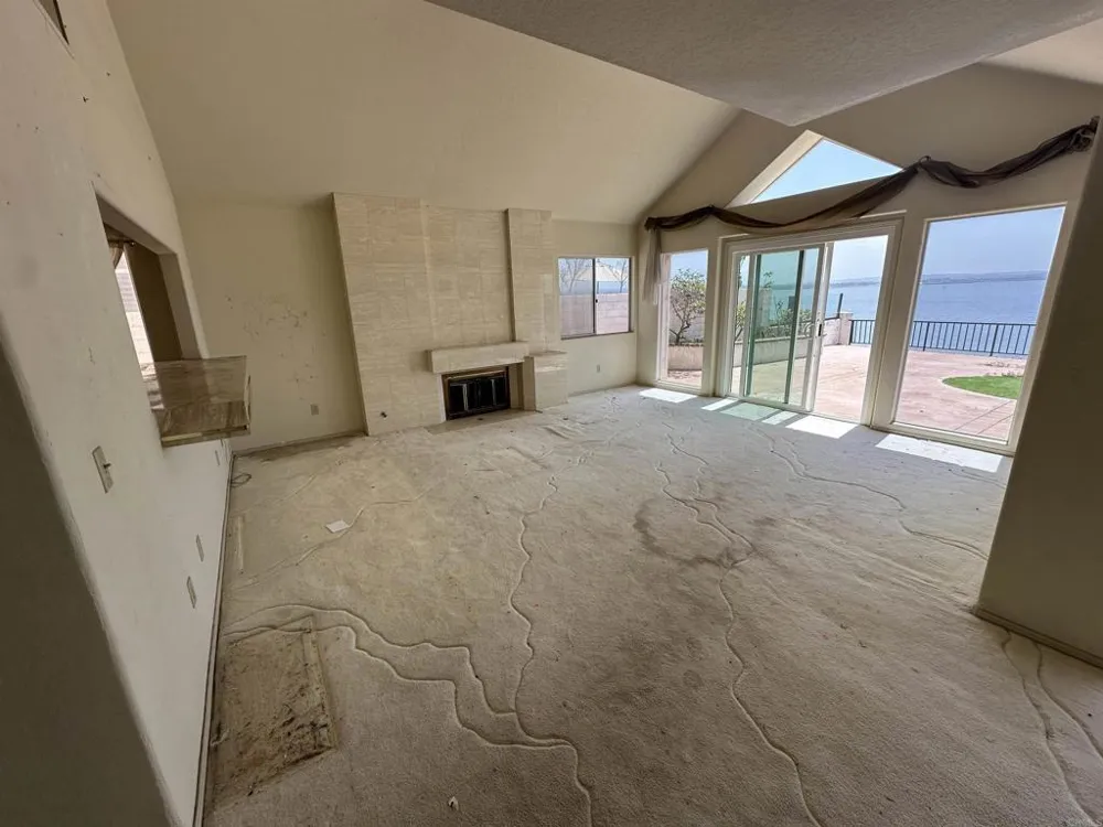 41 SPINNAKER WAY Coronado, CA 92118