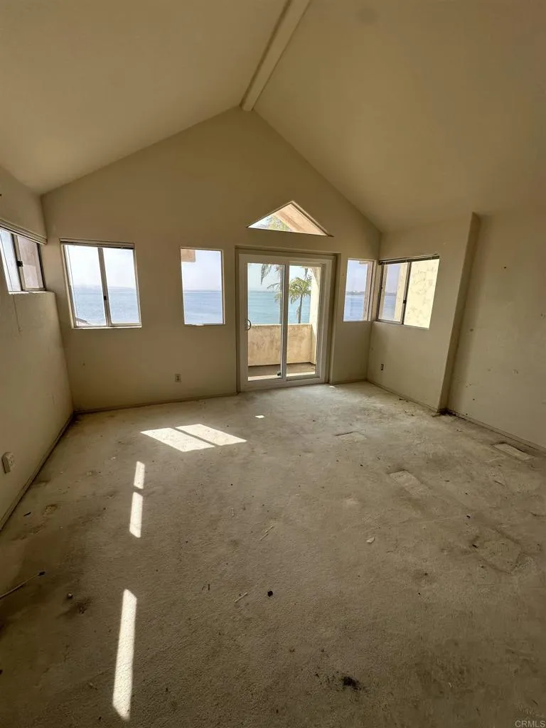 41 SPINNAKER WAY Coronado, CA 92118