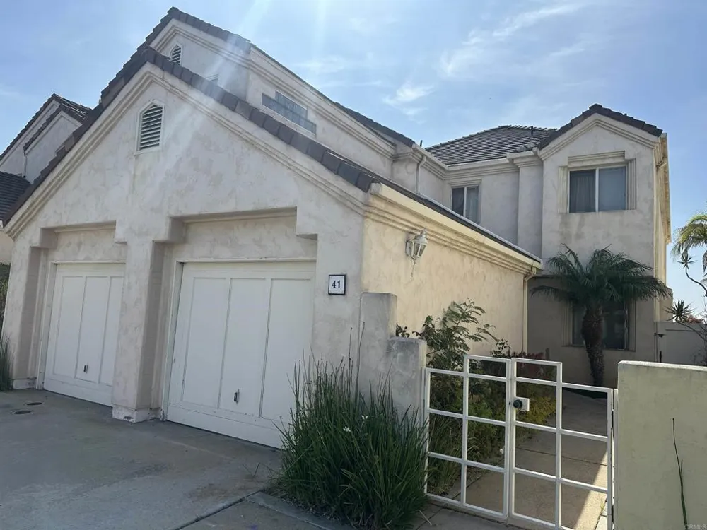 41 SPINNAKER WAY Coronado, CA 92118