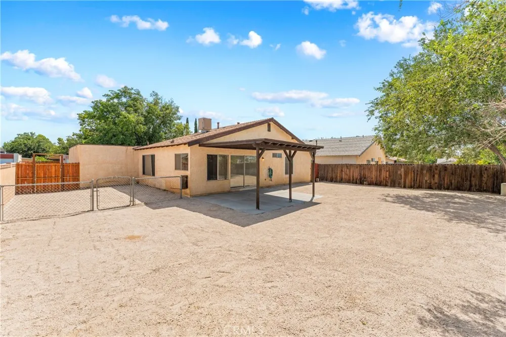 3731 W Avenue K14 Lancaster, CA 93536
