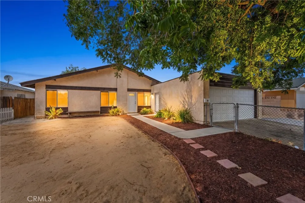 3731 W Avenue K14 Lancaster, CA 93536