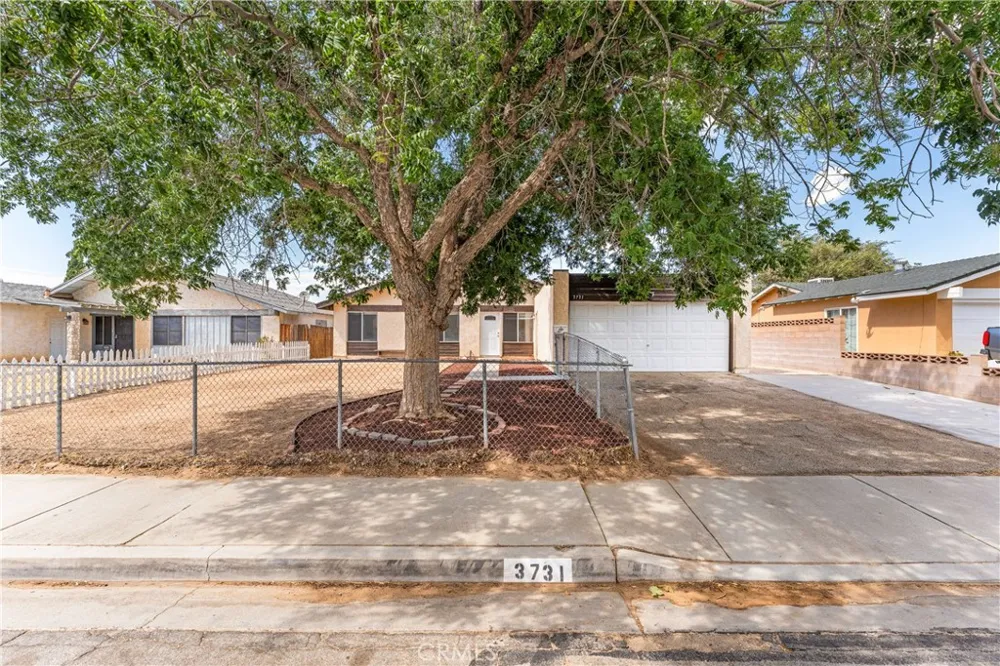 3731 W Avenue K14 Lancaster, CA 93536