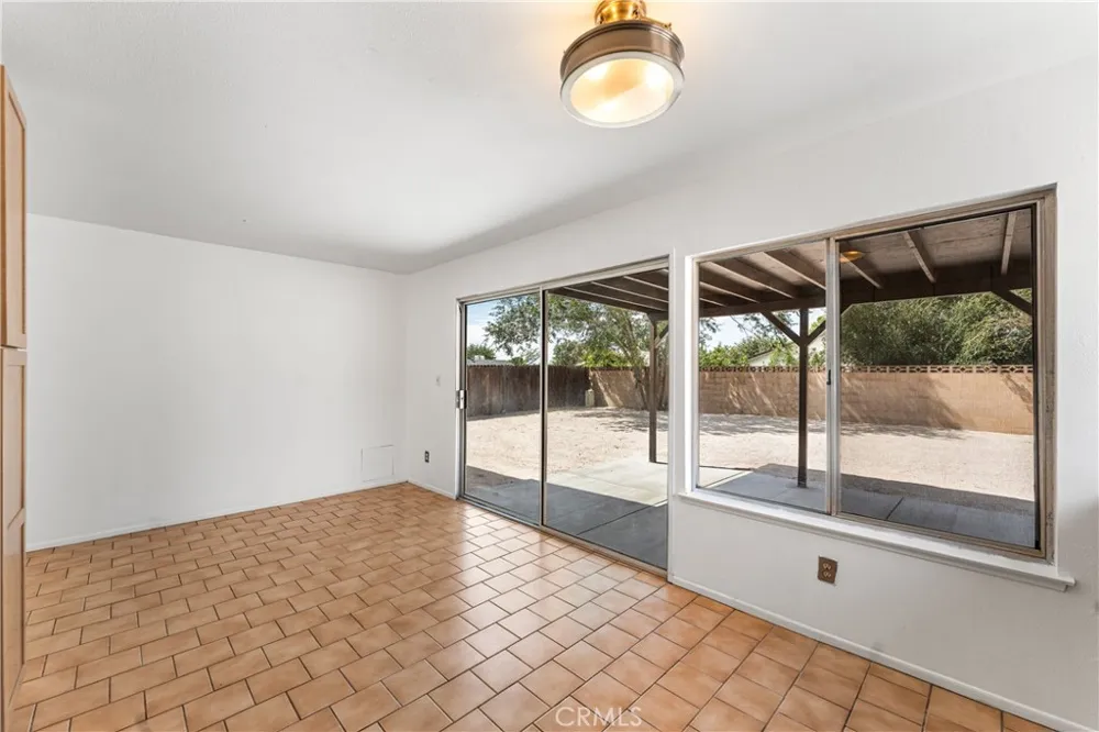 3731 W Avenue K14 Lancaster, CA 93536