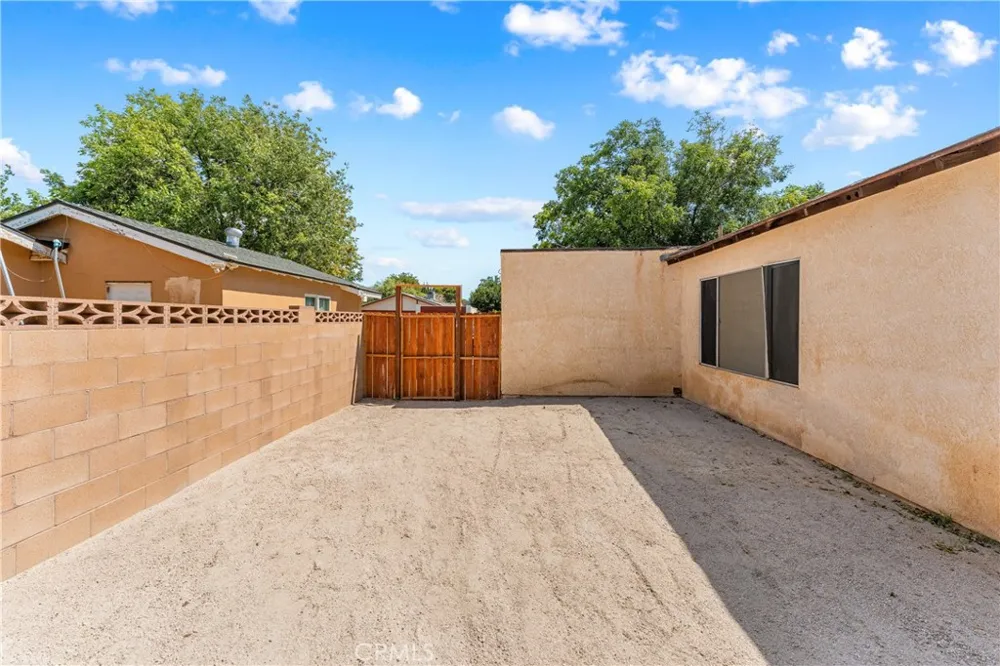 3731 W Avenue K14 Lancaster, CA 93536