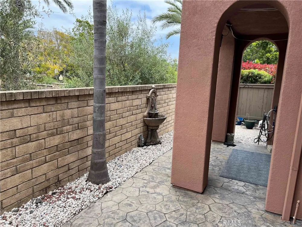 2675 Matera Lane San Diego, CA 92108