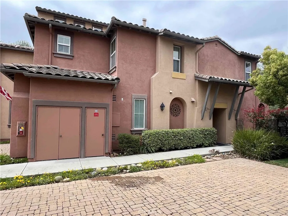 2675 Matera Lane San Diego, CA 92108