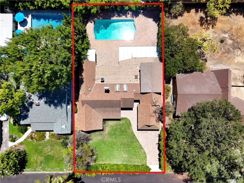 11944 Hesby Street Valley Village, CA 91607
