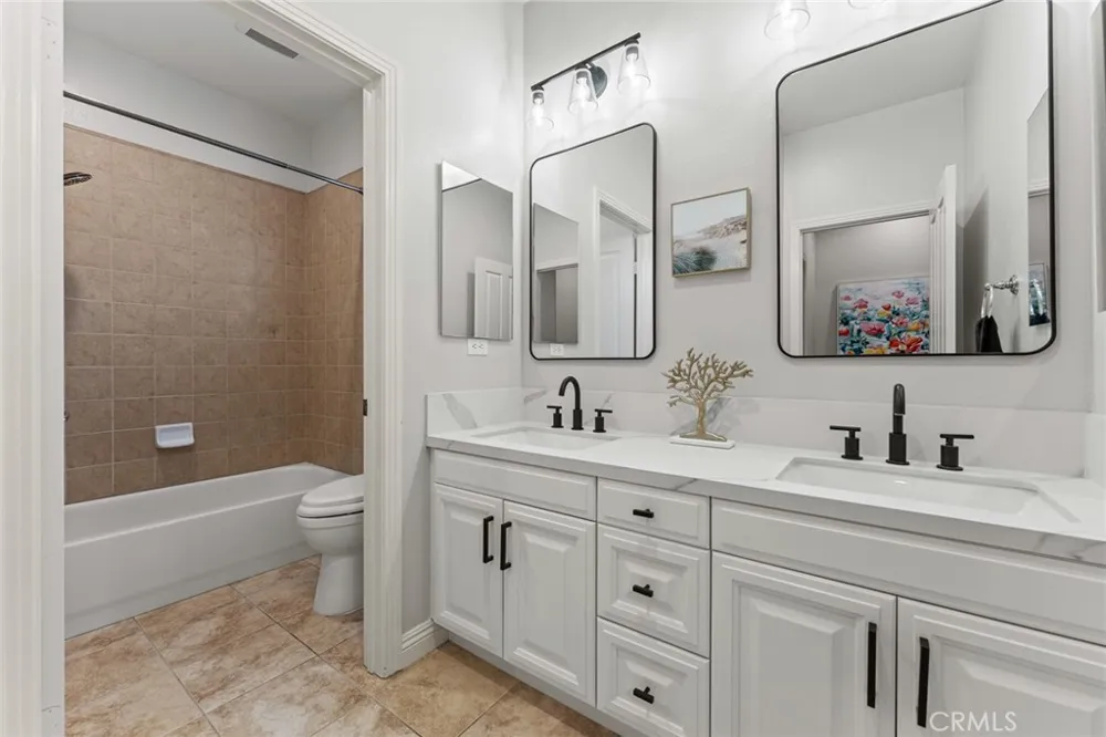 113 Sanctuary Irvine, CA 92620