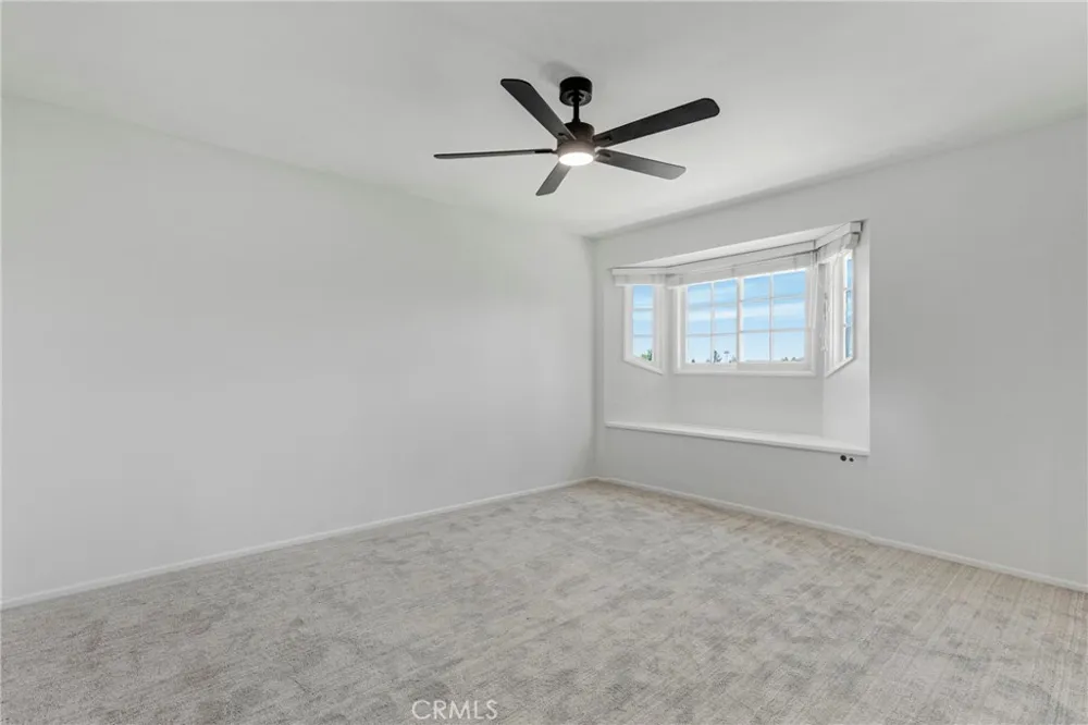 21335 Dove Chatsworth, CA 91311