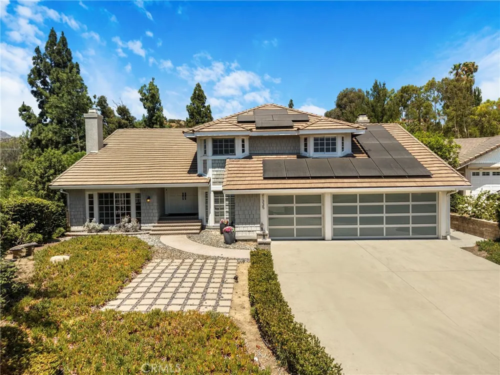21335 Dove Chatsworth, CA 91311