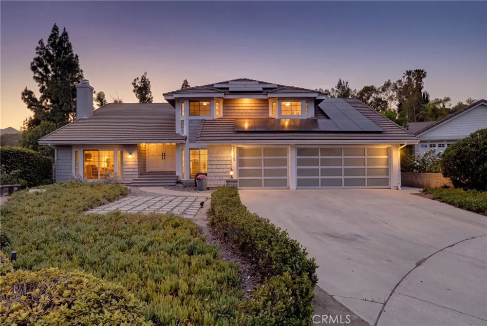 21335 Dove Chatsworth, CA 91311