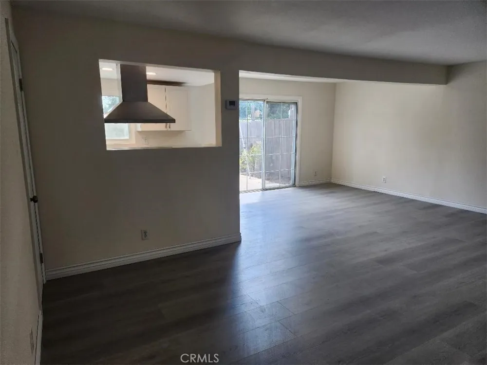 1573 S Reservoir Street #j Pomona, CA 91766