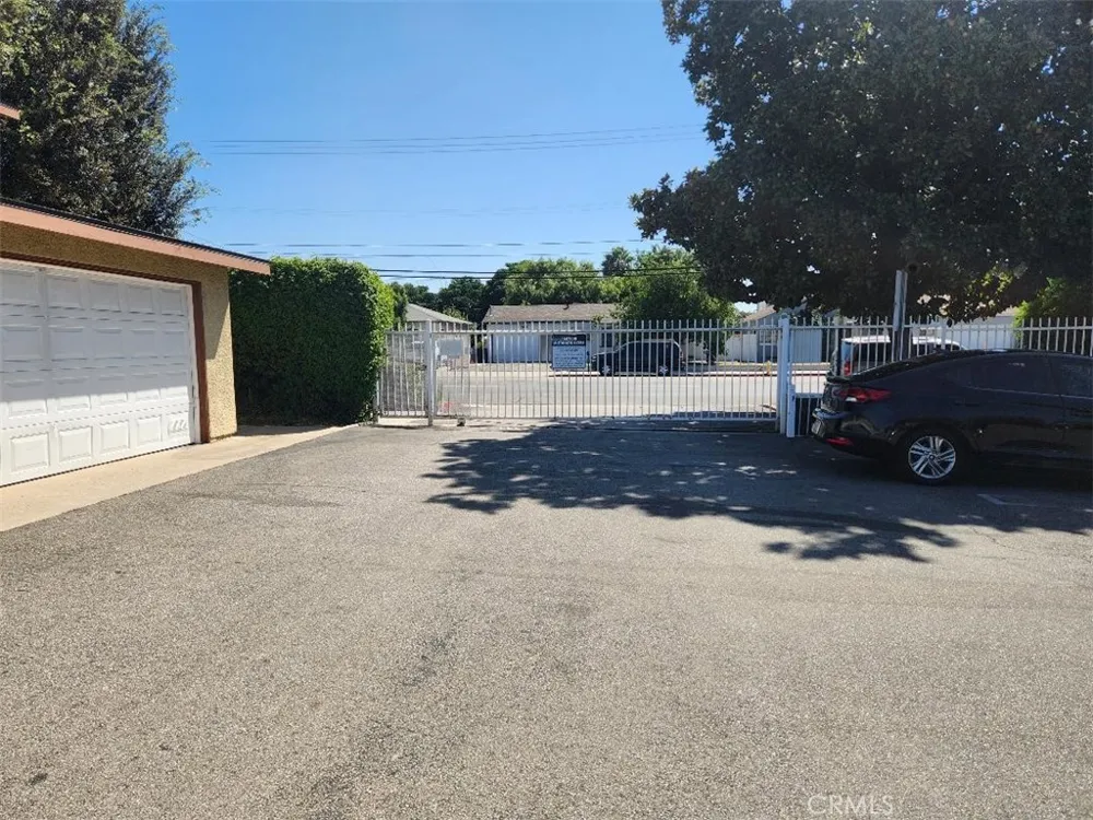 1573 S Reservoir Street #j Pomona, CA 91766