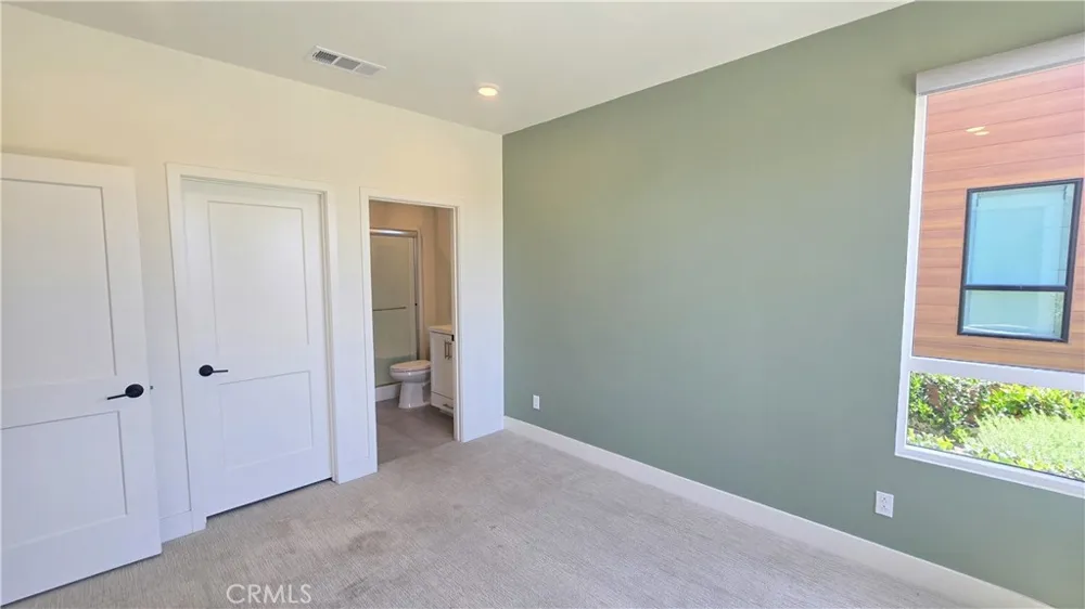 2245 Skylar Place Tustin, CA 92782