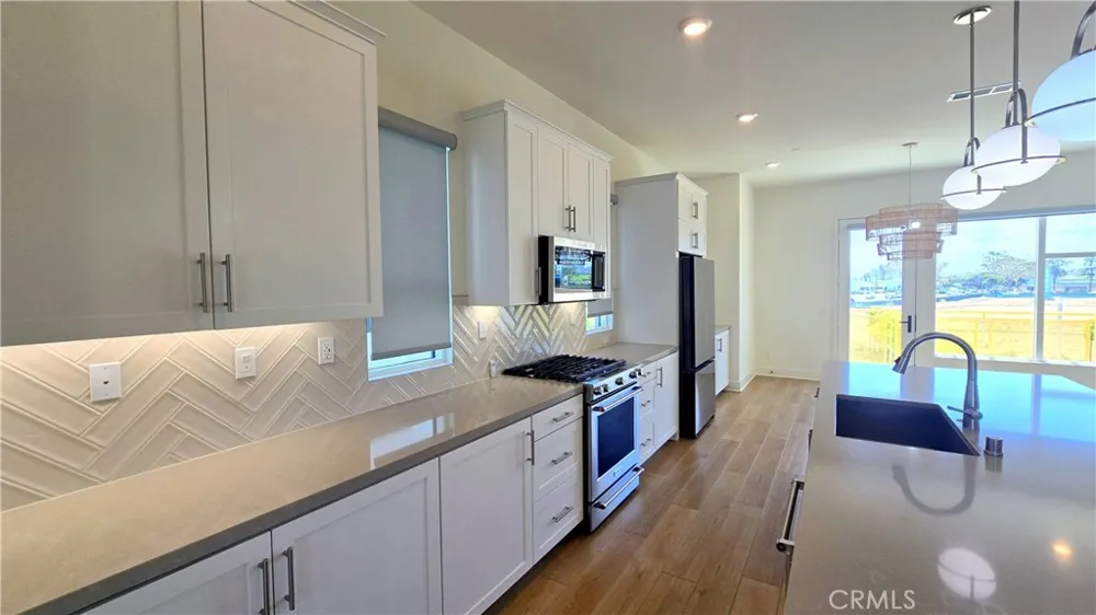 2245 Skylar Place Tustin, CA 92782