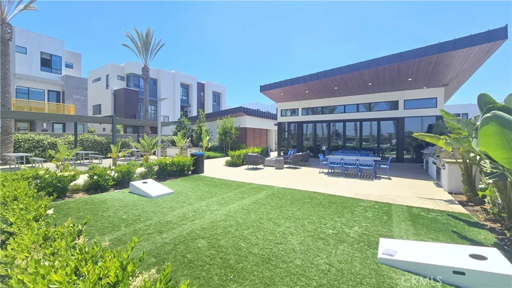2245 Skylar Place Tustin, CA 92782