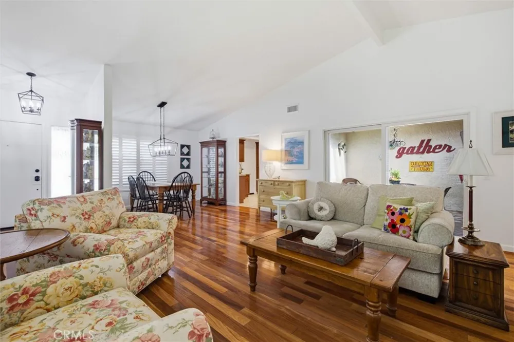 1228 Woodside Drive Placentia, CA 92870