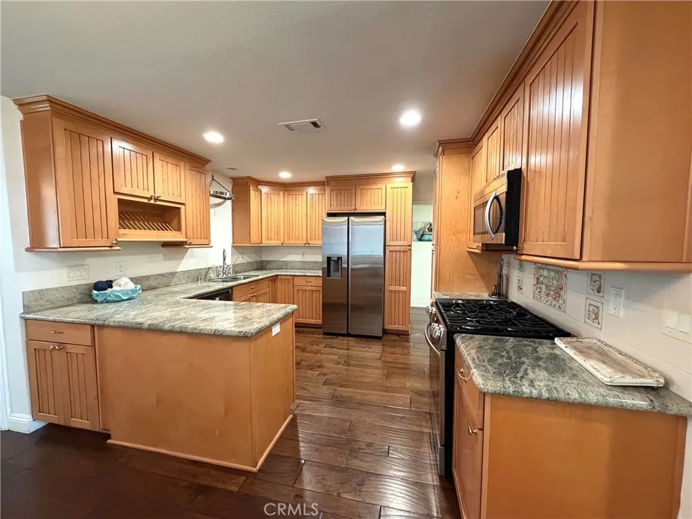 6812 Chapman Garden Grove, CA 92845