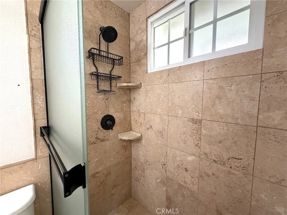 6812 Chapman Garden Grove, CA 92845