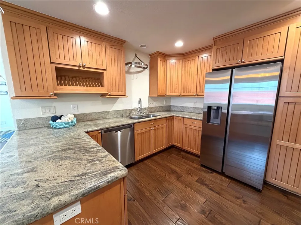 6812 Chapman Garden Grove, CA 92845