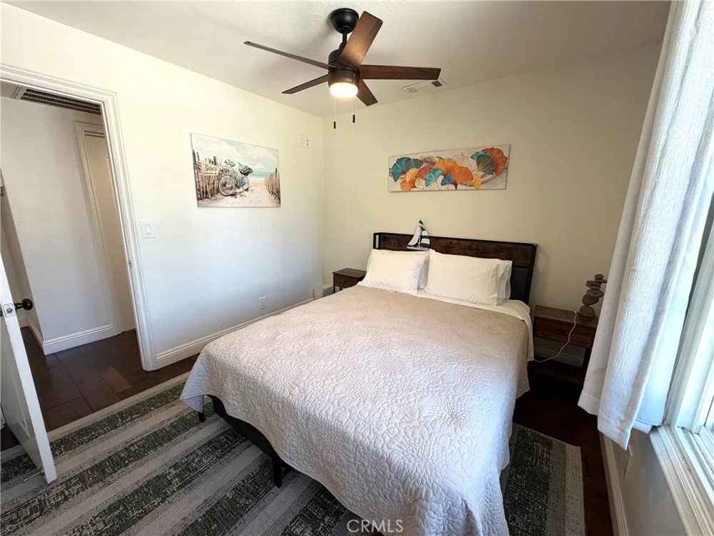 6812 Chapman Garden Grove, CA 92845
