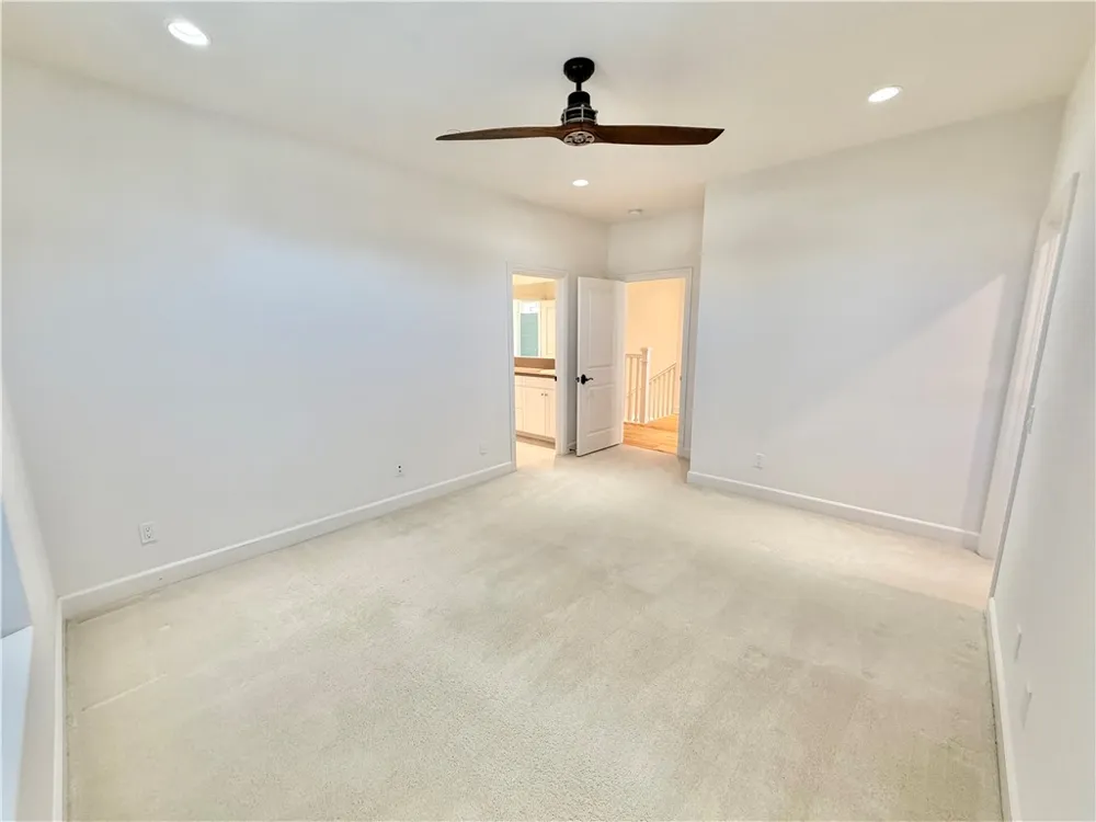 110 Briar Rose Irvine, CA 92618