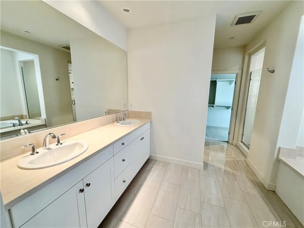 110 Briar Rose Irvine, CA 92618