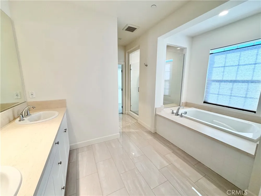 110 Briar Rose Irvine, CA 92618