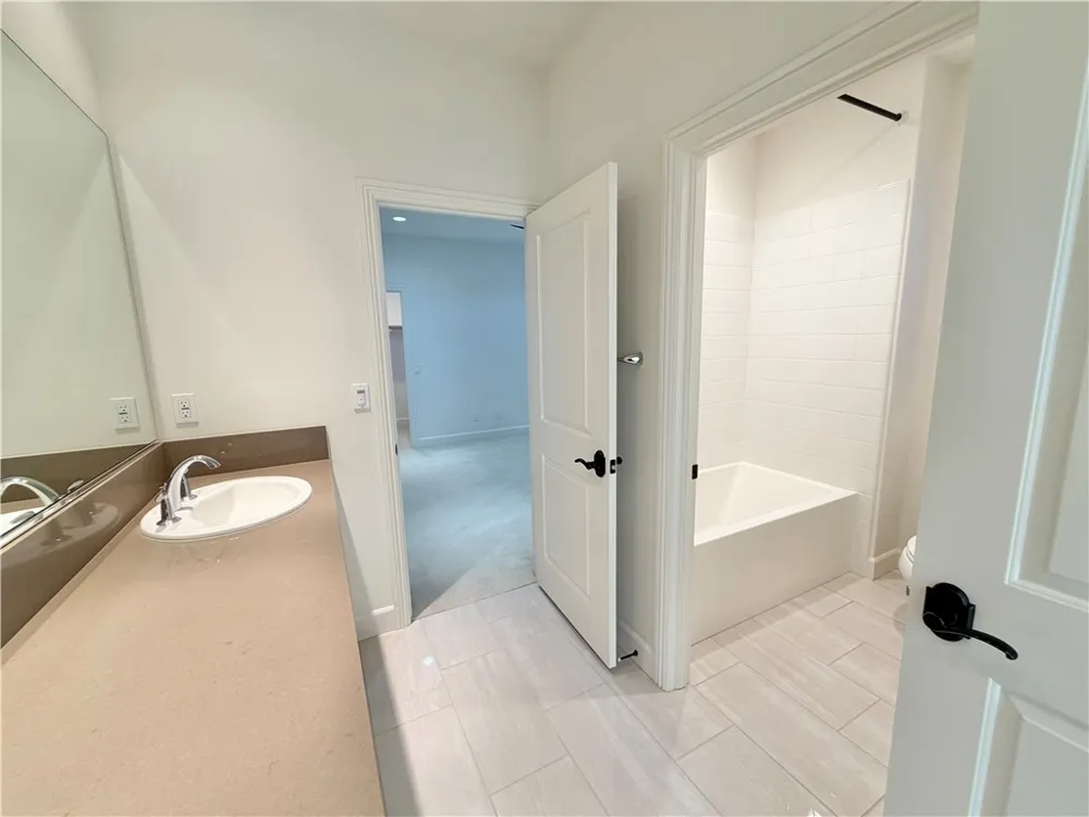 110 Briar Rose Irvine, CA 92618