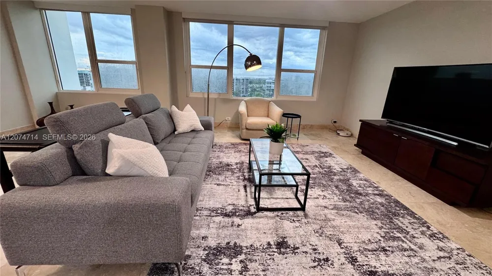 3505 S Ocean Dr #1101 Hollywood, FL 33019
