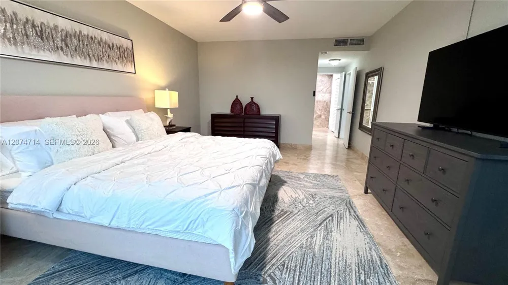 3505 S Ocean Dr #1101 Hollywood, FL 33019