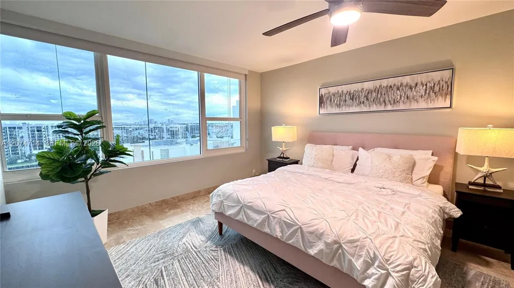 3505 S Ocean Dr #1101 Hollywood, FL 33019