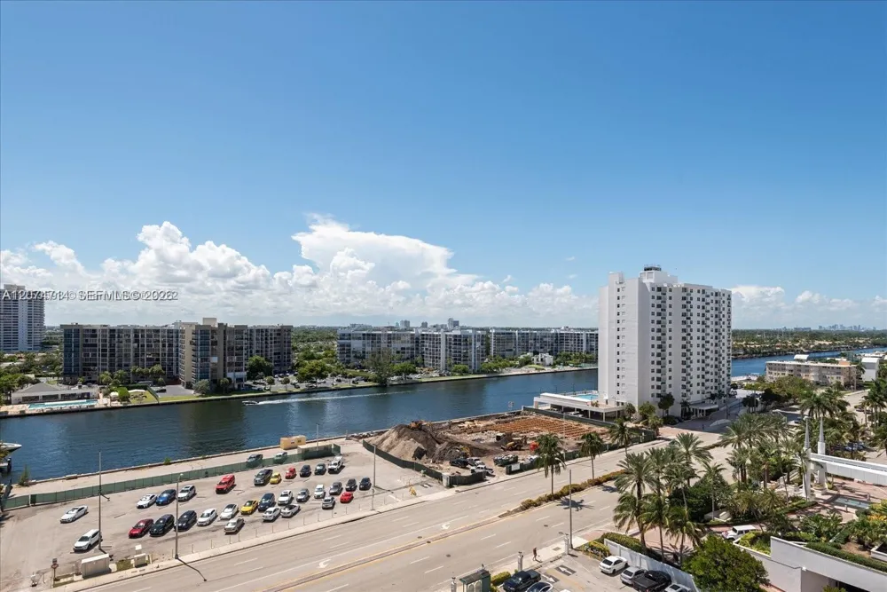 3505 S Ocean Dr #1101 Hollywood, FL 33019