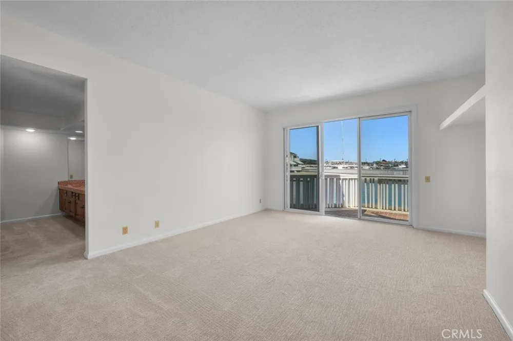 981 Bayside Cove #405 Newport Beach, CA 92660