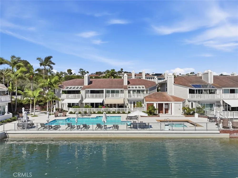 981 Bayside Cove #405 Newport Beach, CA 92660