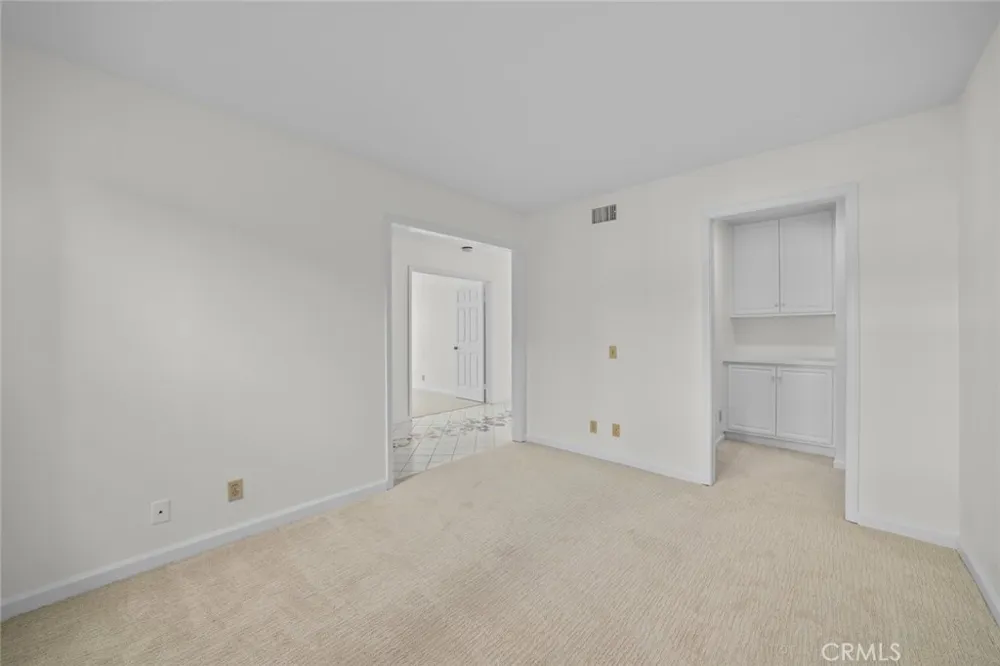 981 Bayside Cove #405 Newport Beach, CA 92660