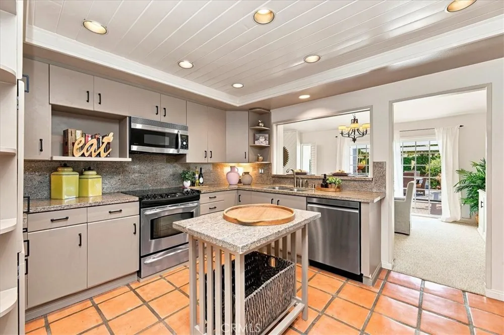 21792 Eveningside Lane Lake Forest, CA 92630