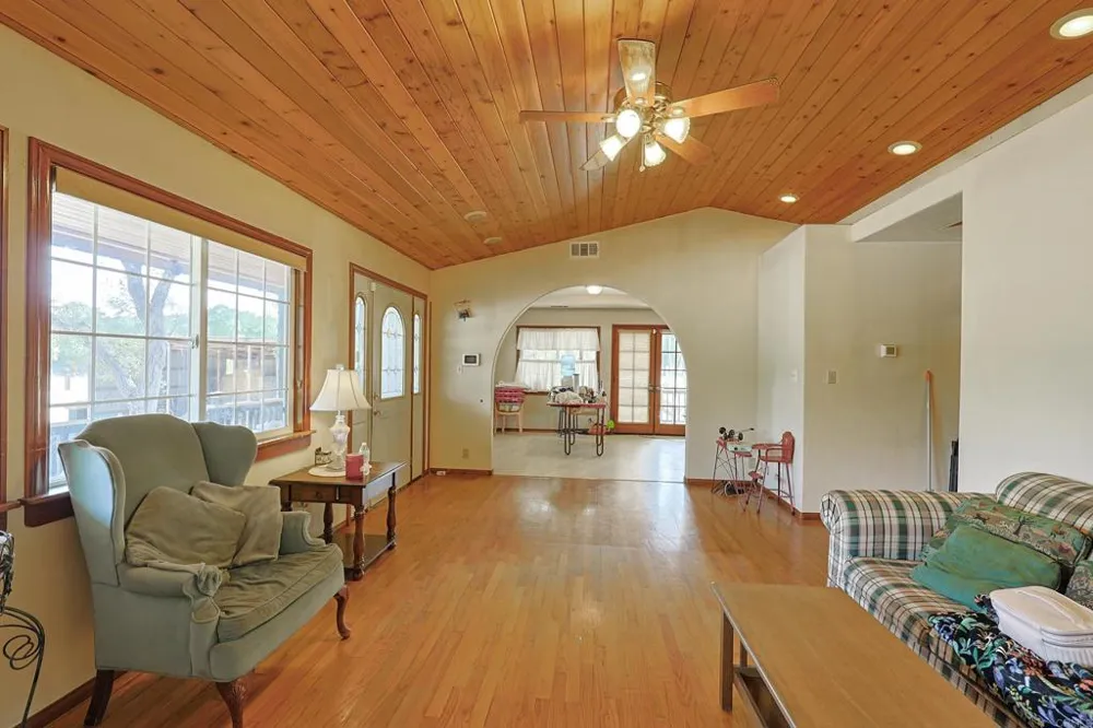 1437 Shasta Way Boulevard, CA 91905